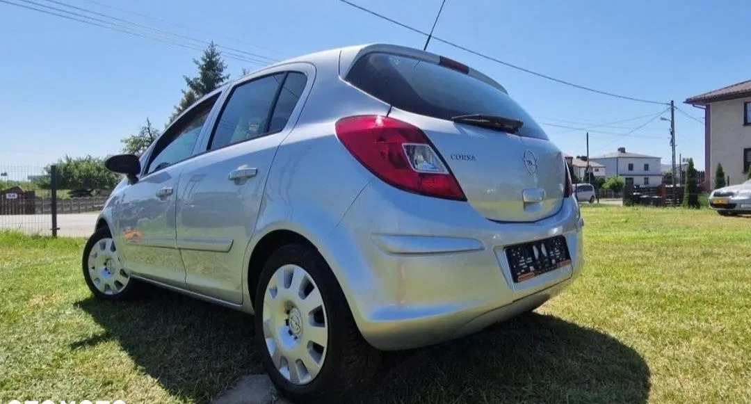 śląskie Opel Corsa cena 13900 przebieg: 161341, rok produkcji 2007 z Poręba